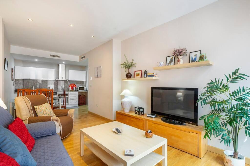 אליקאנטה Marieta Apartment By The Castle With Ac מראה חיצוני תמונה