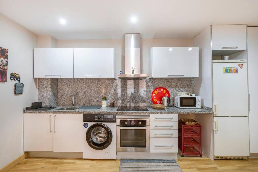 אליקאנטה Marieta Apartment By The Castle With Ac מראה חיצוני תמונה
